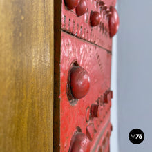 画像をギャラリービューアに読み込む, Red ceramic and golden wood sculpture painting by Carlos Carlè, 1974