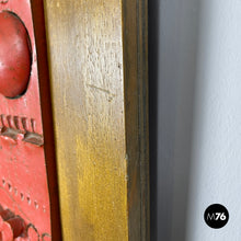 画像をギャラリービューアに読み込む, Red ceramic and golden wood sculpture painting by Carlos Carlè, 1974