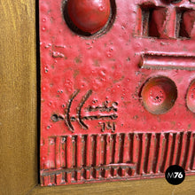 画像をギャラリービューアに読み込む, Red ceramic and golden wood sculpture painting by Carlos Carlè, 1974