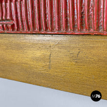 画像をギャラリービューアに読み込む, Red ceramic and golden wood sculpture painting by Carlos Carlè, 1974