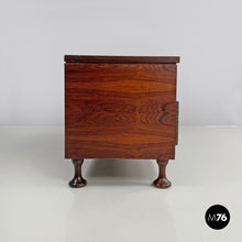 画像をギャラリービューアに読み込む, Wooden chest with decorated embossed copper band by Santambrogio and De Berti, 1960s