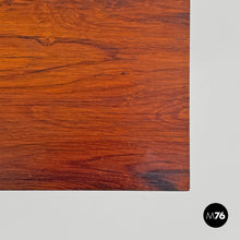 画像をギャラリービューアに読み込む, Wooden chest with decorated embossed copper band by Santambrogio and De Berti, 1960s