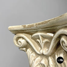 Charger l'image dans la galerie, Ceramic column pedestal with flowers, 1970s