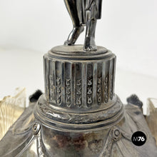 将图片加载到图库查看器,Art Nouveau metal and glass centrepiece, 1930s.