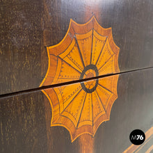 画像をギャラリービューアに読み込む, Wooden chest of drawers with inlay decorations, early 1800s