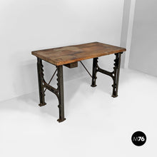 画像をギャラリービューアに読み込む, Wooden and cast iron console, 1800s