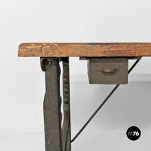 画像をギャラリービューアに読み込む, Wooden and cast iron console, 1800s