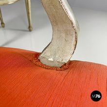 画像をギャラリービューアに読み込む, Green and gold wooden armchairs with orange cushions, 1700s