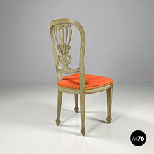画像をギャラリービューアに読み込む, Green and gold wooden chairs with orange cushions, 1700s