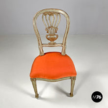 画像をギャラリービューアに読み込む, Green and gold wooden chairs with orange cushions, 1700s
