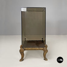 画像をギャラリービューアに読み込む, Wood and glass coffee tables or pedestals, 1970s
