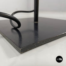 画像をギャラリービューアに読み込む, Floor lamp Kasuko in red metal by De Pas D’Urbino Lomazzi, 1970s