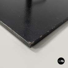 画像をギャラリービューアに読み込む, Floor lamp Kasuko in red metal by De Pas D’Urbino Lomazzi, 1970s