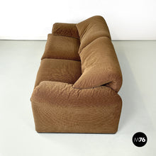 Charger l'image dans la galerie, Brown sofas Maralunga by Vico Magistretti for Cassina, 1973