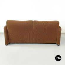 Charger l'image dans la galerie, Brown sofas Maralunga by Vico Magistretti for Cassina, 1973