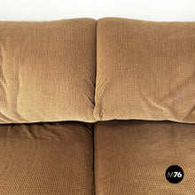 Charger l'image dans la galerie, Brown sofas Maralunga by Vico Magistretti for Cassina, 1973