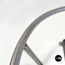 画像をギャラリービューアに読み込む, High stool in green faux leather and black metal, 1960s