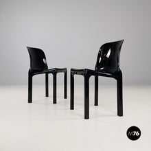 画像をギャラリービューアに読み込む, Glossy black plastic Selene chairs by Vico Magistretti for Artemide, 1960s