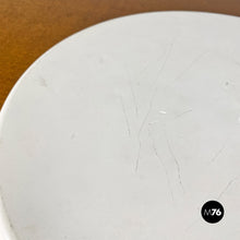 画像をギャラリービューアに読み込む, Gervasino coffee table with bottle holder, 1960s