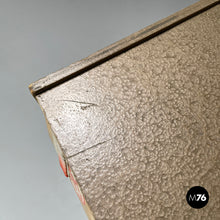 画像をギャラリービューアに読み込む, Wooden chest of drawers and colored threads by Cucirini Tre Stelle, 1960s