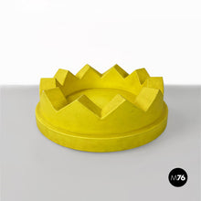 将图片加载到图库查看器,Camomilla centerpiece by Ettore Sottsass for Alessio Sarri, 2017