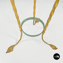 画像をギャラリービューアに読み込む, Yellow and green wrought iron vase holder with decorative dragons, 1900s