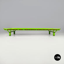 画像をギャラリービューアに読み込む, Green metal daybed and red straps, 1980s