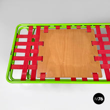 画像をギャラリービューアに読み込む, Green metal daybed and red straps, 1980s