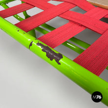 画像をギャラリービューアに読み込む, Green metal daybed and red straps, 1980s