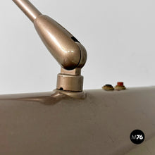 将图片加载到图库查看器,American industrial table lamp by Dazor floating fixtures, 1950s