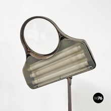 Carica l'immagine nel visualizzatore di Gallery, Table lamp by Dazor, 1960s