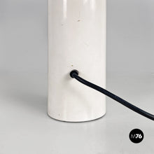 画像をギャラリービューアに読み込む, White metal Vaga table lamp by Franco Mirenzi for Valenti, 1970s