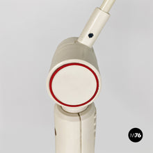 画像をギャラリービューアに読み込む, Directional white metal floor lamp, 1980s