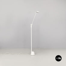 画像をギャラリービューアに読み込む, Directional white metal floor lamp, 1980s