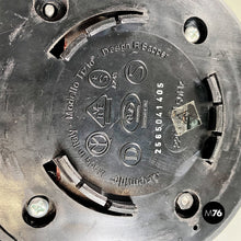 Charger l'image dans la galerie, Black metal Tizio floor lamp by Richard Sapper for Artemide, 1979