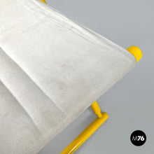 画像をギャラリービューアに読み込む, Yellow wood and fabric folding tub chair, 1980s
