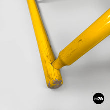 画像をギャラリービューアに読み込む, Yellow wood and fabric folding tub chair, 1980s