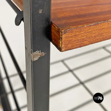 画像をギャラリービューアに読み込む, Self-supporting, black metal, wood and brass String bookcase, 1960s