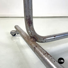 画像をギャラリービューアに読み込む, Industrial work table, 1960s