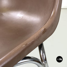 Charger l'image dans la galerie, Stackable chairs by Proinco in brown plastic, 1970s