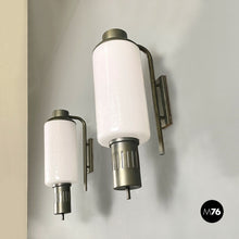 Charger l'image dans la galerie, Murano glass and brass Reggiani appliques, 1960s