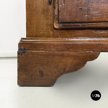 画像をギャラリービューアに読み込む, Wooden sideboard, 1900s