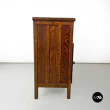 画像をギャラリービューアに読み込む, Wooden icebox Stella Polare by G. Saracco Asti, early 1900s