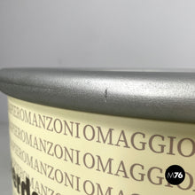 画像をギャラリービューアに読み込む, Wood and plastic coffee table Merda di Designer by Niccolò Spirito, 2024