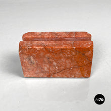 画像をギャラリービューアに読み込む, Red marble desk letter holder, 20th century