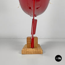 画像をギャラリービューアに読み込む, Red sailing boat model by Star Yacht Birkenhead, 1960s