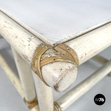 画像をギャラリービューアに読み込む, Rattan and white wood coffee table by Mcguire, 1960s