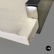 画像をギャラリービューアに読み込む, White lacquered wood shelf by D.I.D., 1980s