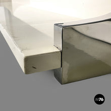 画像をギャラリービューアに読み込む, White lacquered wood shelf by D.I.D., 1980s