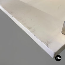 画像をギャラリービューアに読み込む, White lacquered wood shelf by D.I.D., 1980s